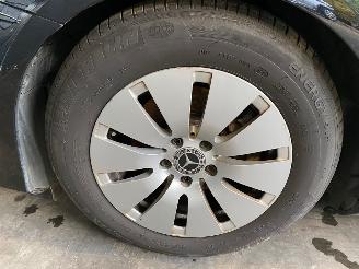 Mercedes E-klasse E (W213) Sedan E-200d 2.0 Turbo 16V Sedan 4Dr Diesel 1.950cc 110kW picture 9