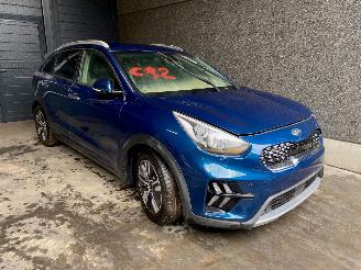 demontáž osobní automobily Kia Niro Niro SUV 1.6 GDI Hybrid SUV  Elektrisch Benzine 1.580cc 77kW (105pk) FWD 2021/5