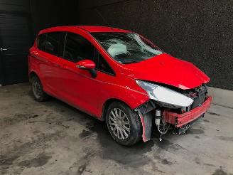 uszkodzony samochody osobowe Ford B-Max (JK8) MPV 2012 1.0 EcoBoost 12V 100 MPV  Benzine 999cc 74kW (101pk) FWD 2015/2
