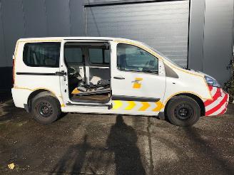 Peugeot Expert (G9) MPV 2007 / 2016 picture 2