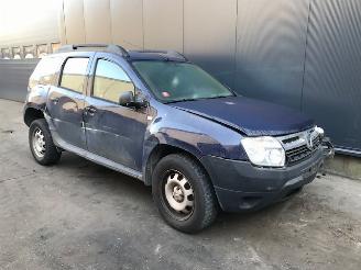 Coche siniestrado Dacia Duster (HS) SUV 2009 / 2018 1.6 16V Hi-Flex SUV   1.598cc 77kW (105pk) FWD 2011/3