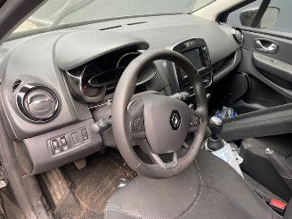 Renault Clio IV (5R) Hatchback 5-drs 2020 0.9 Energy TCE 75 12V Hatchback  Benzine 898cc 56kW (76pk) FWD picture 14