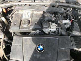 BMW 3-serie Touring (E91) Combi 2004 / 2012 320i 16V Combi/o  Benzine 1.995cc 125kW (170pk) RWD picture 7