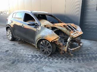 rozbiórka samochody osobowe Kia Sportage (QL) Terreinwagen 2017 1.7 CRDi 115 16V 4x2 Jeep/SUV  Diesel 1.685cc 85kW 2017/6