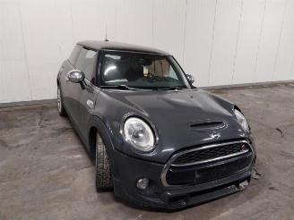 disassembly passenger cars Mini Cooper S Mini (F56), Hatchback 3-drs, 2013 2.0 16V Cooper S 2015/4