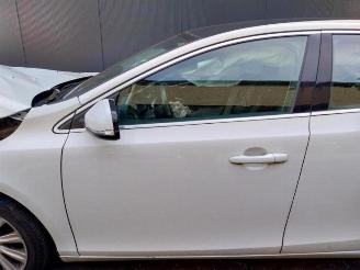 Volvo V-40 V40 (MV), Hatchback 5-drs, 2012 / 2019 1.6 D2 picture 11