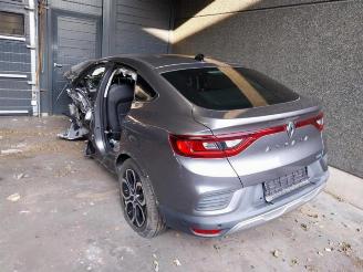 Dezmembrări autoturisme Renault Arkana Arkana (RJLL), SUV, 2020 1.6 E-Tech 145 16V 2022/9