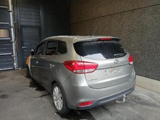 Salvage car Kia Carens Carens IV (RP), MPV, 2013 1.7 CRDi 16V 2013/8