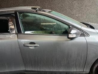 Volvo V-40 V40 Cross Country (MZ), Hatchback 5-drs, 2012 / 2019 2.0 D2 16V picture 5