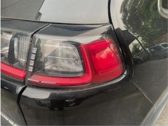 Jeep Cherokee  picture 18