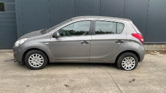 Hyundai I-20 i20, Hatchback, 2008 / 2015 1.2i 16V picture 3