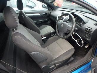 Opel Tigra 1800cc benzine picture 6