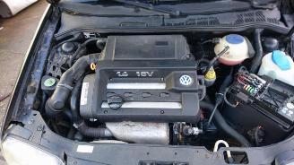 Volkswagen Polo 2001 1.4 16v AUA bak ETD Zwart LC9Z onderdelen picture 9