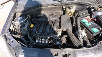 Renault Clio 2 2005 1.6 16v K4M Grijs TEJ47 onderdelen picture 11