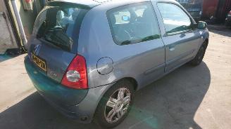 Renault Clio 2 2005 1.6 16v K4M Grijs TEJ47 onderdelen picture 4