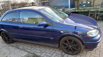 Opel Astra 2003 1.6 16v Z16XE Blauw Z21B onderdelen picture 7