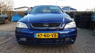 Opel Astra 2003 1.6 16v Z16XE Blauw Z21B onderdelen picture 10