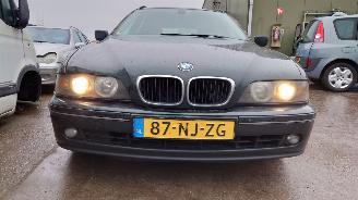 BMW 5-serie E39 2003 525D M57D25 autom groen 430 onderdelen picture 13
