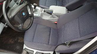 BMW 3-serie E46 2000 323i 256S4 blauw 263 onderdelen picture 16