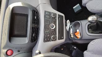 Nissan Almera-tino 2005 1.8 16v QG18 Grijs KY5 onderdelen picture 9