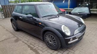 Mini One 2003 1.6 16v W10B16A Zwart 668 onderdelen picture 7