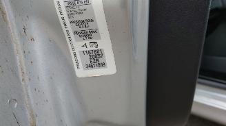 Peugeot 207 2009 1.4 VTI 8FS Zilver EZR onderdelen picture 14