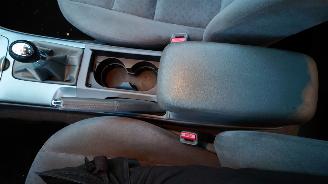 Mazda 6 2003 1.8 16v L8 Grijs onderdelen picture 15