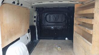 Opel Combo 2012 1.3 CDTI A13FD Wit 249 onderdelen picture 5
