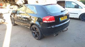 Audi A3 8P 2004 2.0 FSI BLX GQP Zwart LY9B onderdelen picture 2