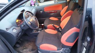 Citroën C2 2005 1.4i KFV Zwart EXYB onderdelen picture 12