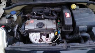 Citroën C2 2005 1.4i KFV Zwart EXYB onderdelen picture 10