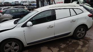 Renault Mégane 3 2011 1.5 DCI K9K837 DC4000 Wit OV369 onderdelen picture 2