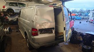 Volkswagen Transporter T5 2005 1.9 TDI AXB GTV Zilver LA7W onderdelen picture 3
