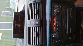 BMW 1-serie E87 118D 2004 M47D20 204D4 Zwart 668 onderdelen picture 21