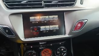 Citroën C3 2016 1.6 HDi BHW BH02 Zilver EZR onderdelen picture 16