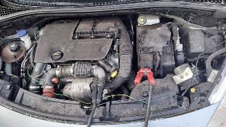 Citroën C3 2016 1.6 HDi BHW BH02 Zilver EZR onderdelen picture 9