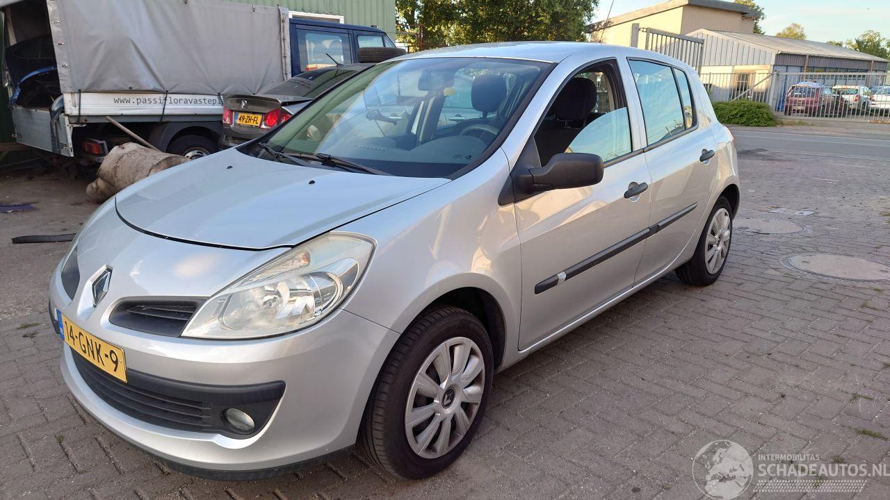 Renault Clio 2008 1.2 16v D4F Zilver TED69 onderdelen