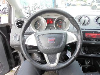 Seat Ibiza Ibiza IV SC (6J1) Hatchback 3-drs 1.9 TDI 105 (BLS) [77kW]  (07-2008/0=
6-2010) picture 6