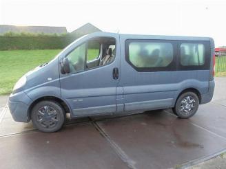 Renault Trafic Trafic New (JL), Bus, 2001 / 2015 2.5 dCi 16V 145 picture 2