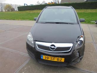 Avarii autoturisme Opel Zafira Zafira (M75), MPV, 2005 / 2015 1.9 CDTI 2005/11