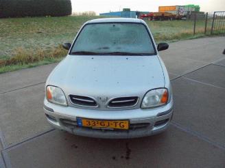 Salvage car Nissan Micra Micra (K11), Hatchback, 1992 / 2003 1.0 16V 2000/12