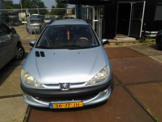 Salvage car Peugeot 206 206 SW (2E/K), Combi, 2002 / 2007 2.0 HDi 2002/10