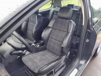 Peugeot 307 307 (3A/C/D), Hatchback, 2000 / 2009 2.0 16V picture 11