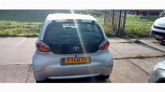 Toyota Aygo Aygo (B10), Hatchback, 2005 / 2014 1.0 12V VVT-i picture 3