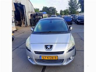 Vrakbiler auto Peugeot 5008 5008 I (0A/0E), MPV, 2009 / 2017 1.6 THP 16V 2010/2