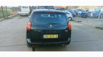 Peugeot 5008 5008 I (0A/0E), MPV, 2009 / 2017 1.6 HDiF 16V picture 3