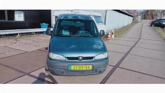 Salvage car Peugeot Partner Partner Combispace, MPV, 1996 / 2015 1.4 1999/7