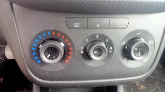 Fiat Punto Punto Evo (199), Hatchback, 2008 / 2012 1.3 JTD Multijet 85 16V Euro 5 picture 8