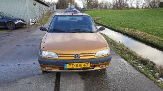 Gebrauchtwagen PKW Peugeot 306  1997/1