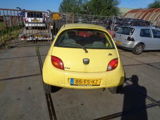 Ford Ka Ka I Hatchback 1.3i (J4D) [44kW]  (09-1996/11-2008) picture 3